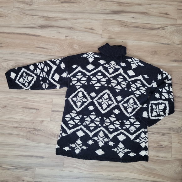 Vintage turtleneck knit sweater Black White - Picture 1 of 3